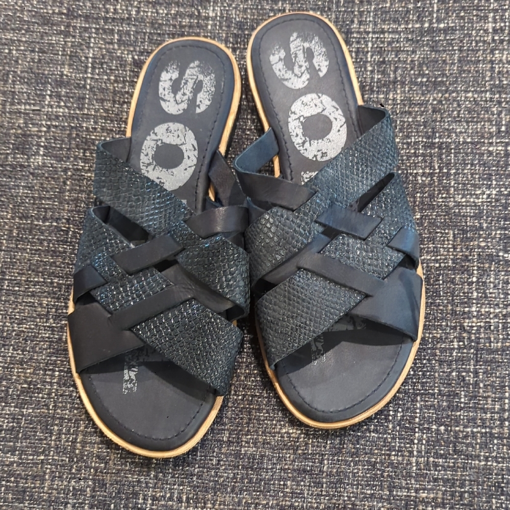 Sorel Black and Tan Women's Sandals